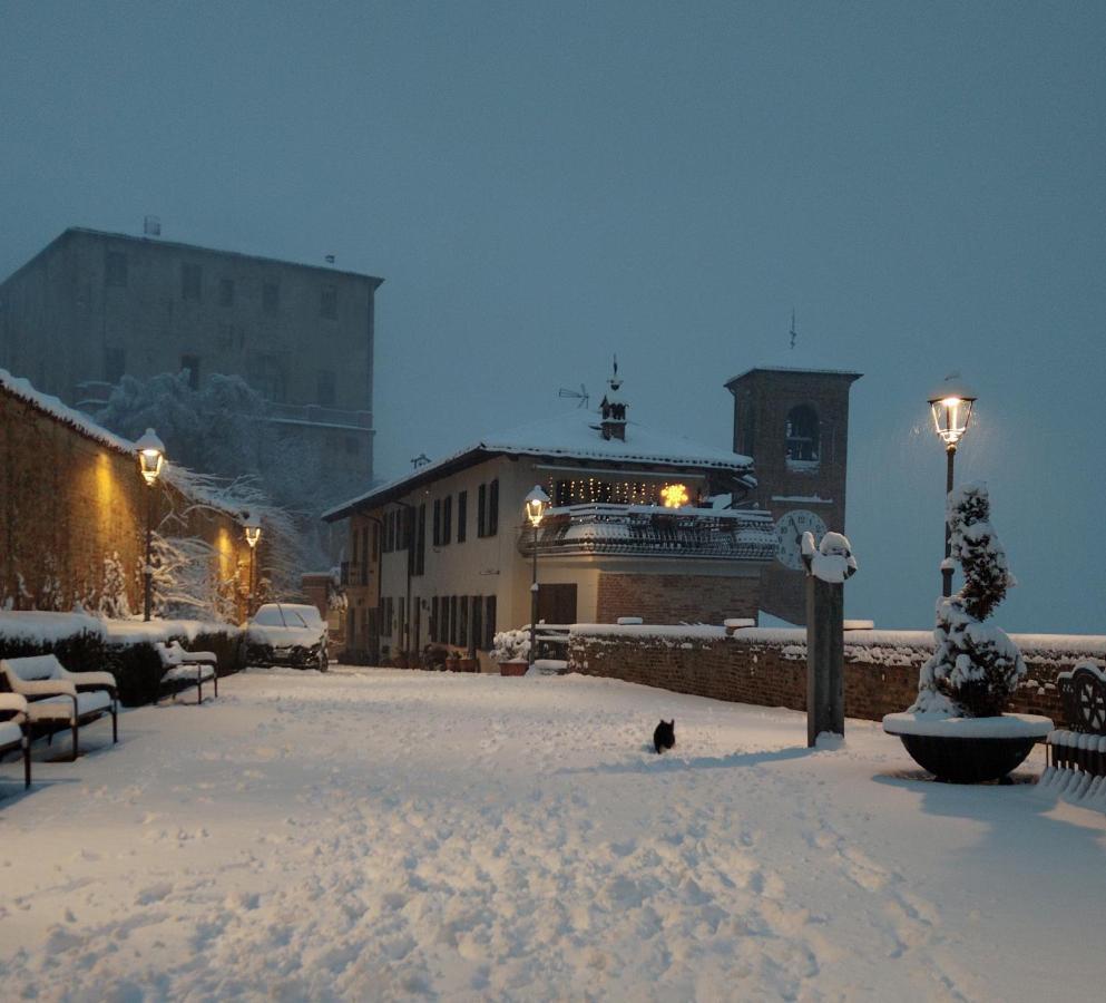 Teresa Al Belvedere Rooms&Holidayapartments Camere&Appartamenti Castellinaldo Kültér fotó