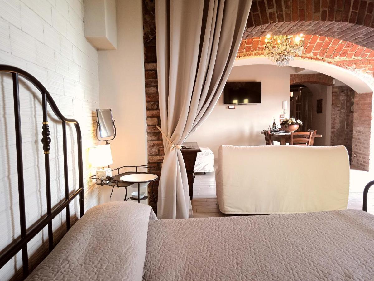 Teresa Al Belvedere Rooms&Holidayapartments Camere&Appartamenti Castellinaldo Kültér fotó