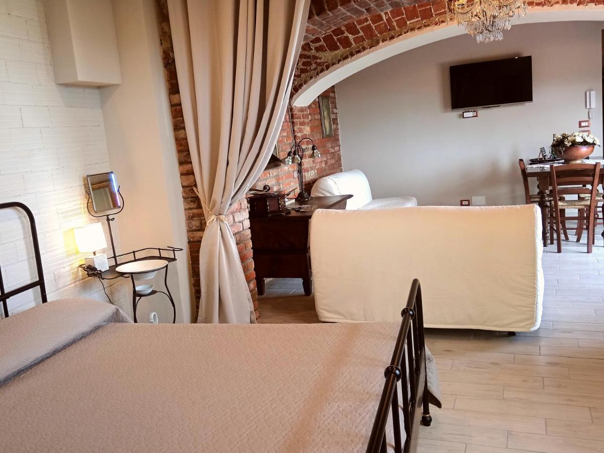 Teresa Al Belvedere Rooms&Holidayapartments Camere&Appartamenti Castellinaldo Kültér fotó
