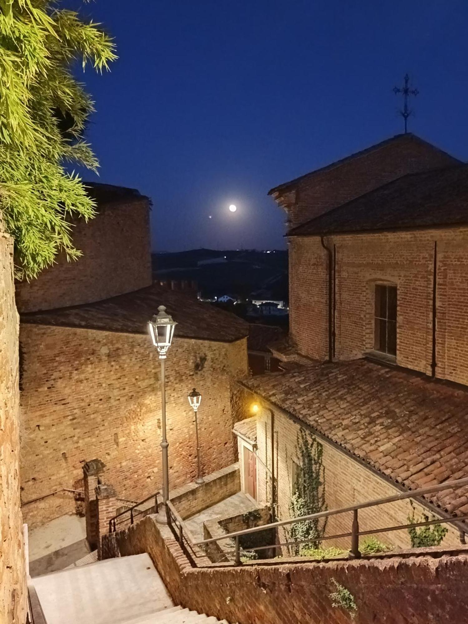 Teresa Al Belvedere Rooms&Holidayapartments Camere&Appartamenti Castellinaldo Kültér fotó